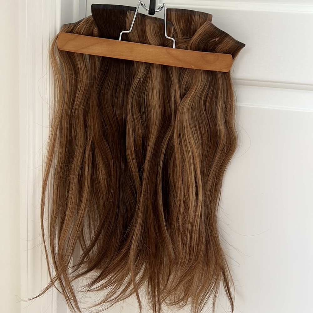 Invisible clip in hair extensions 20 inches honey bronzed caramel highlights